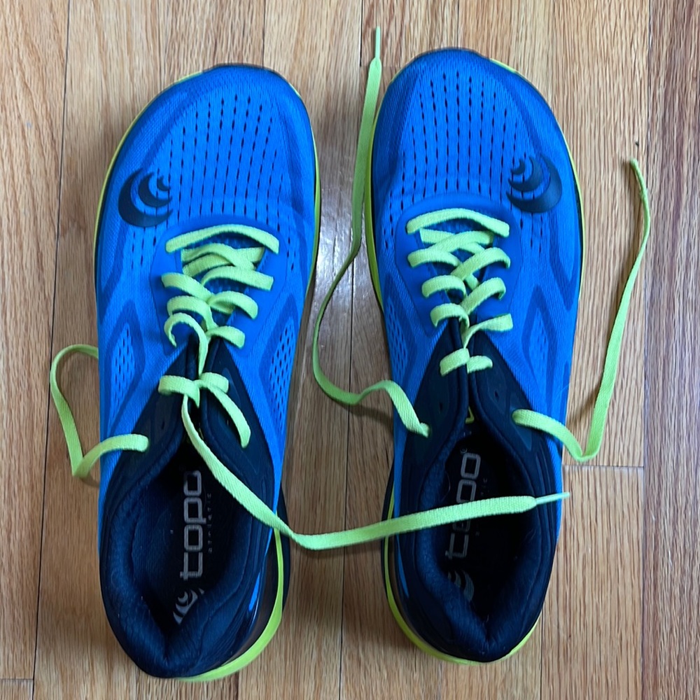 Topo Athletic M-Ultrafly 3 running shoes